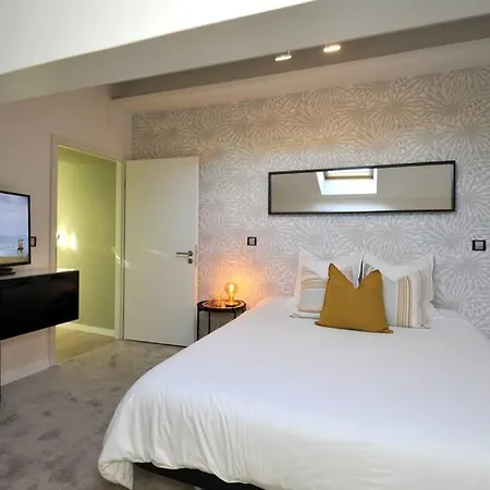 Le Chaleureux - Appartement Premium 60M2 A 200M De Place Stanislas 아파트 낭시